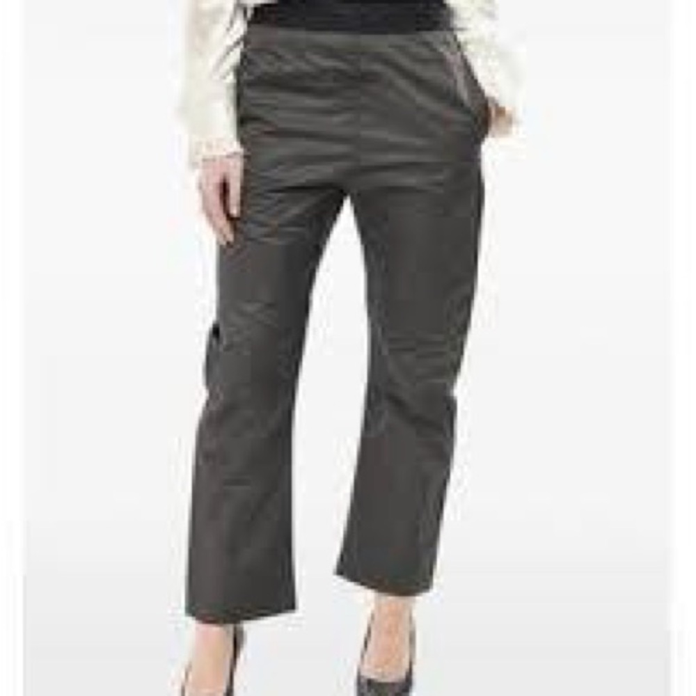 Women’s Black Straight-Leg Pants